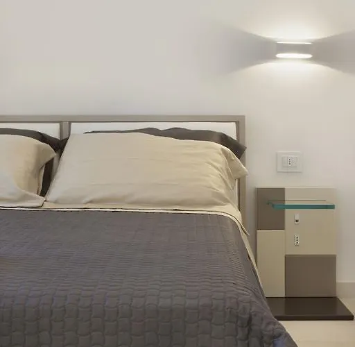 Estate4home - Surreo Luxury Panzió 4*