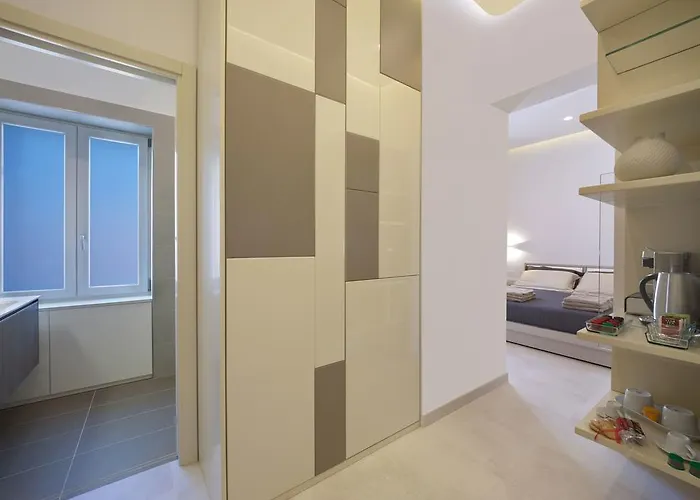 Estate4home - Surreo Luxury Nocleg ze śniadaniem 4*