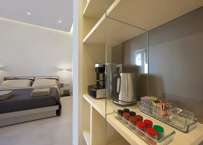 Estate4home - Surreo Luxury